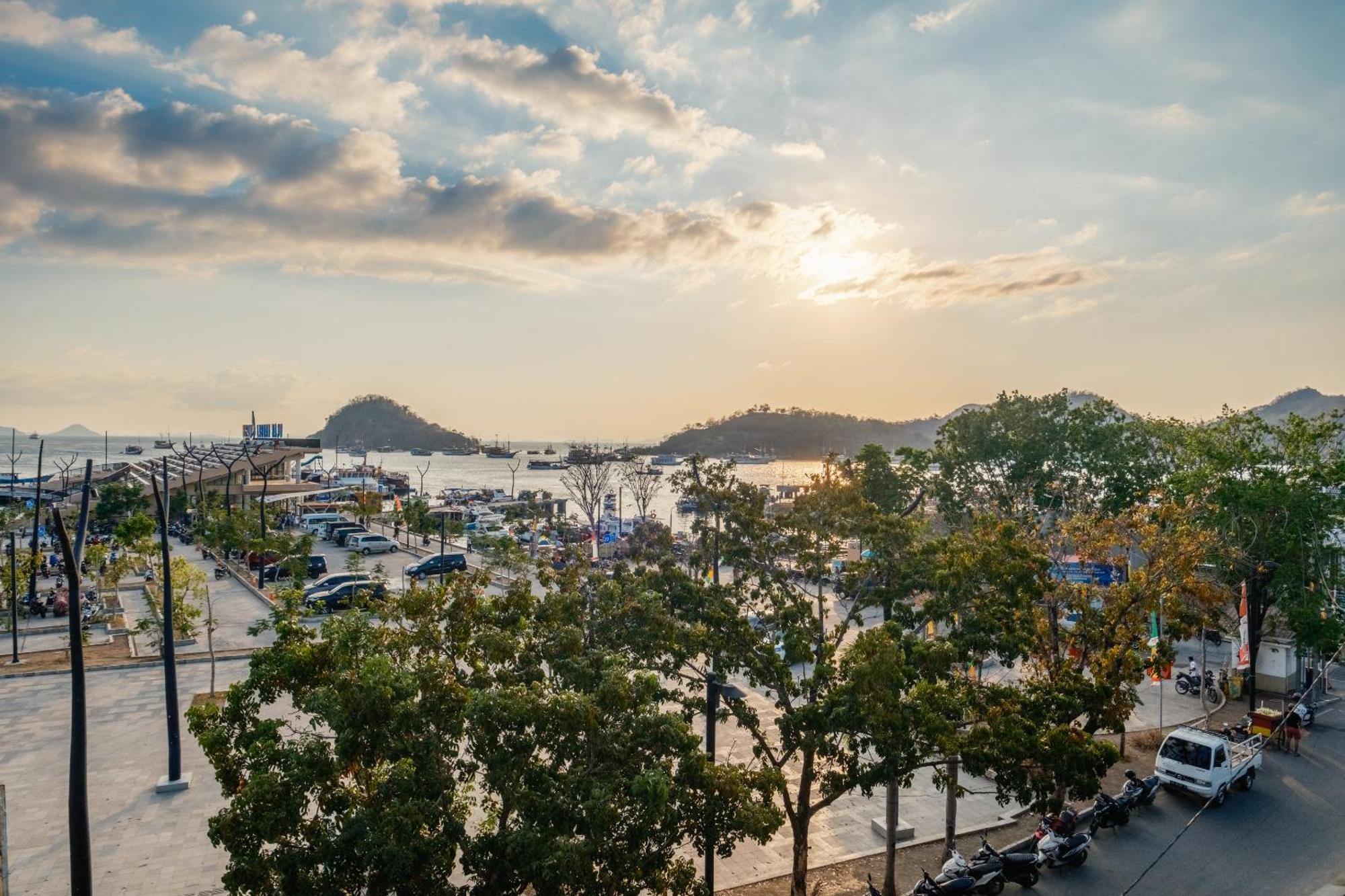 Dejavu 2.0 Hotel Bajo Komodo Labuan Bajo Εξωτερικό φωτογραφία