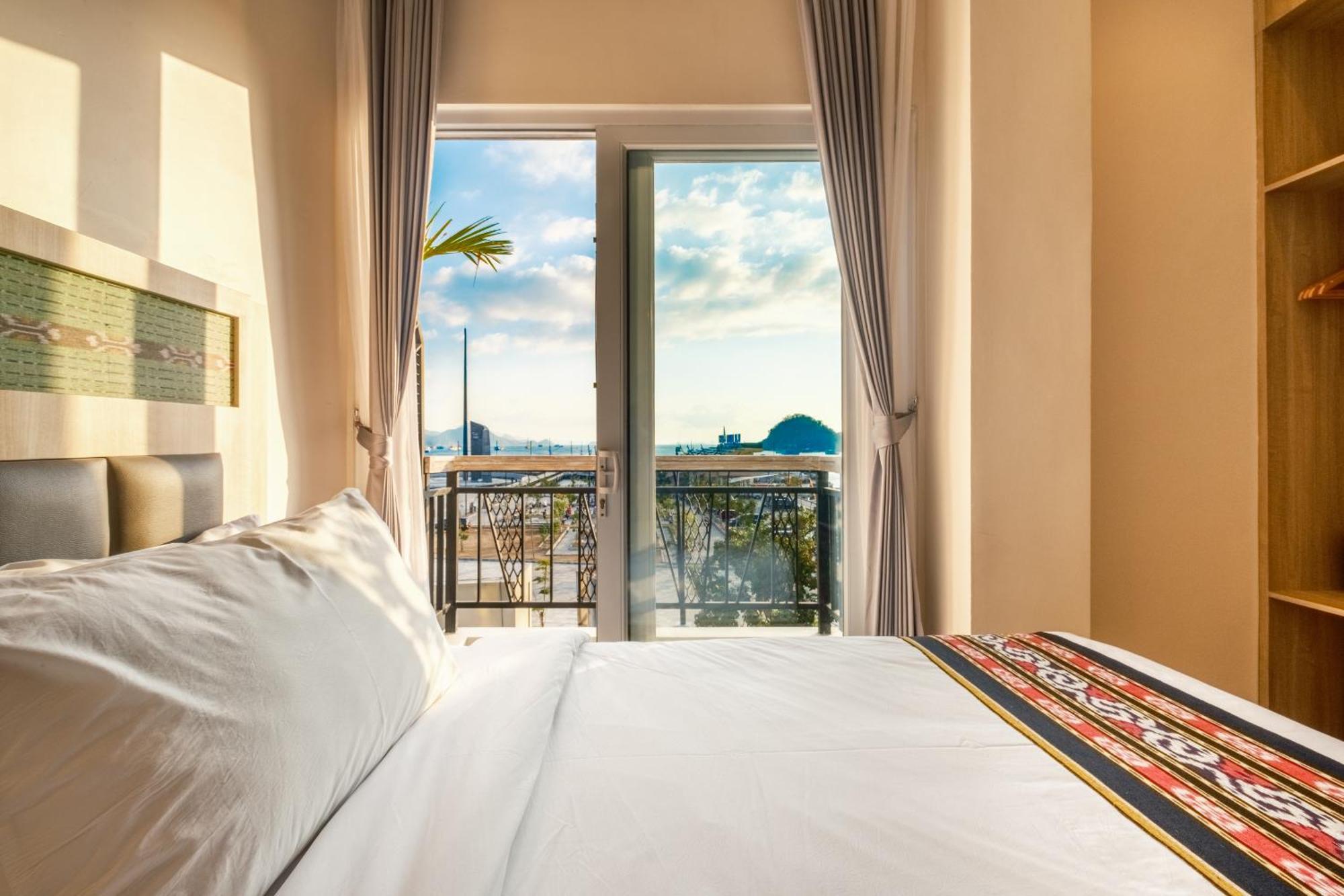Dejavu 2.0 Hotel Bajo Komodo Labuan Bajo Εξωτερικό φωτογραφία
